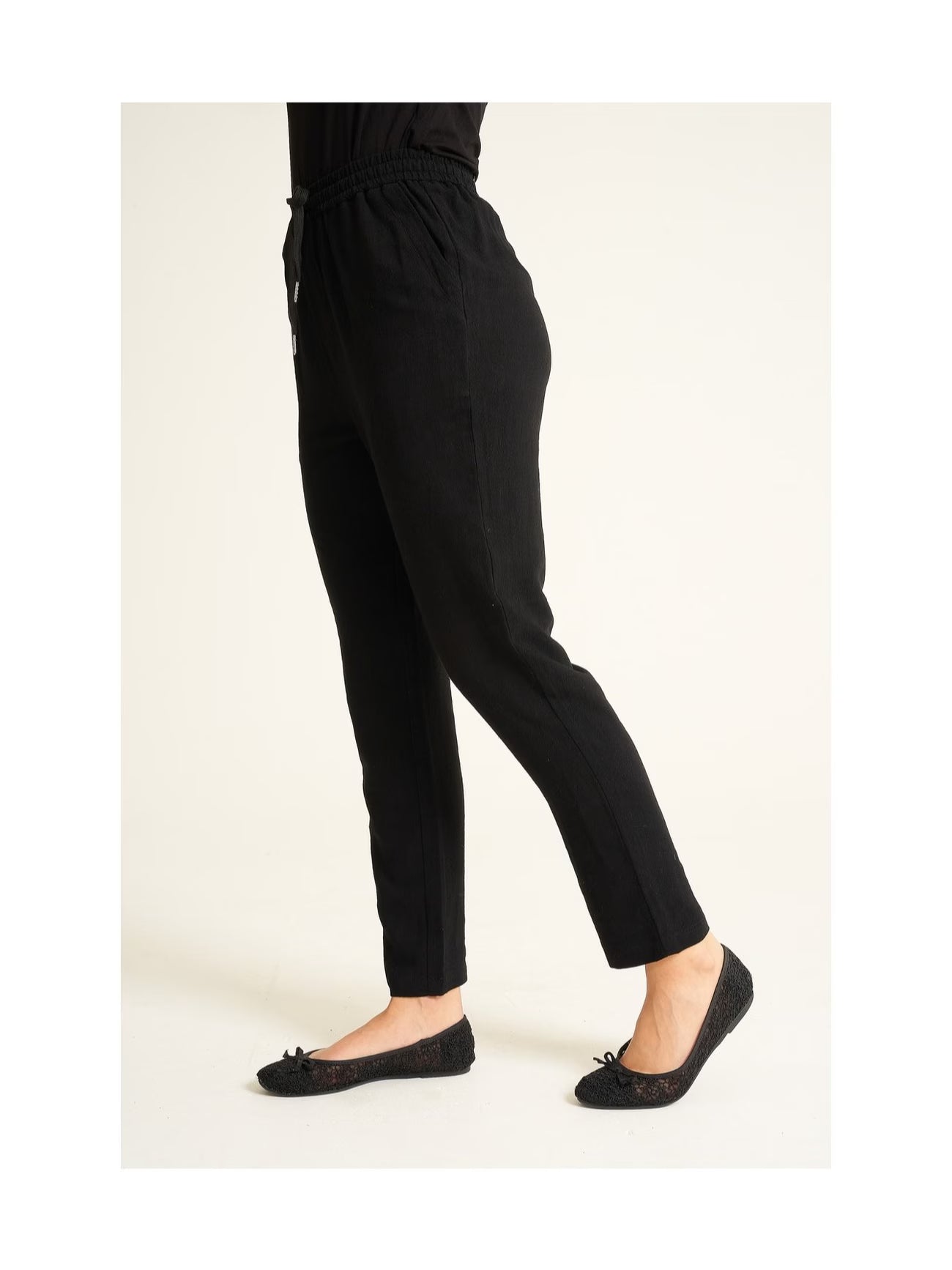Women’s Black Drawstring Trousers – Relaxed Fit Elastic Waist Straight Leg Pants for Casual Wear & Lounging