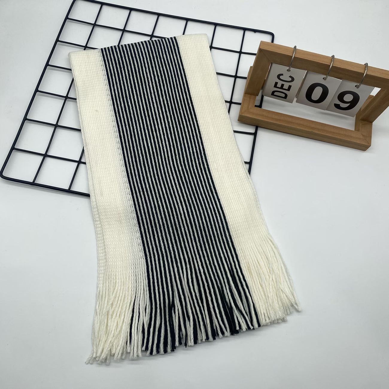 Men’s Double-Sided Striped Scarf – Warm Winter Scarf with Tassels